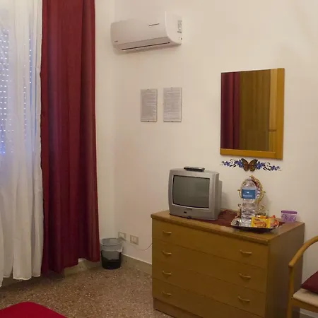 Konukevi L'oasi Di Anna *